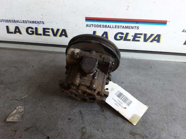 Foto 3ª: Bomba de Direccion Volkswagen Transporter 2.4 DIESEL 78CV 0CV FURGON [AAB] (1993)