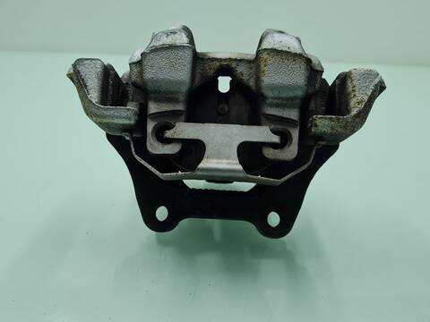 Foto 2ª: Pedal Embrague Bmw Serie 3 315 330D 258CV 190KW [N57D30A] (2012)