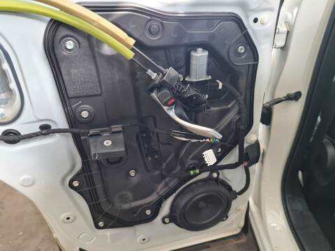 Elevalunas Manual Trasero Izquierdo Mazda CX5 CENTER-LINE AWD