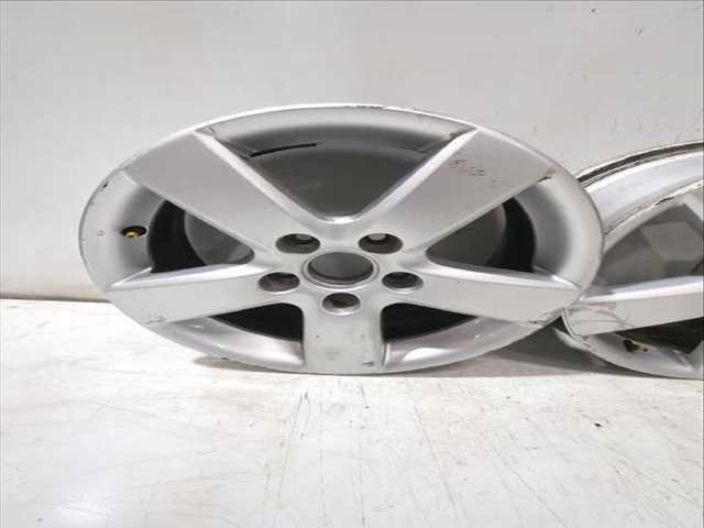 Foto 2ª: Juego LLantas Volkswagen Golf 2.0 TDI 140CV [BMM] (2003)