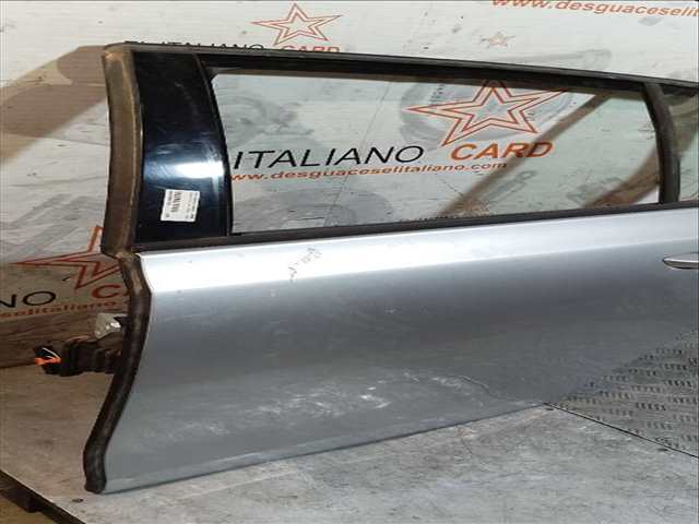 Foto 3ª: Puerta Trasera Izquierda Volkswagen Golf ADVANCE 140CV 103KW [CFFB] (2010)