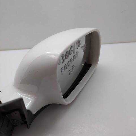 Foto 2ª: Retrovisor Derecho Volkswagen Passat 1.6 101CV (1996)