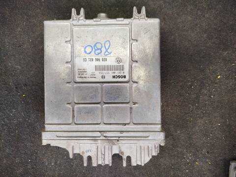 Centralita Motor ECU Volkswagen Passat BERLINA