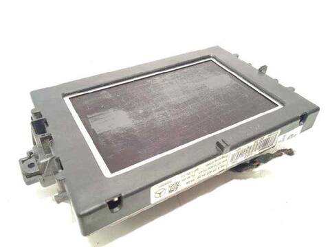 Foto 3ª: Pantalla Multifuncion Mercedes Clase C 160 220 T CDI BLUEEFFICIENCY 204.202) 170CV 125KW FAMILIAR [651911] (2011)