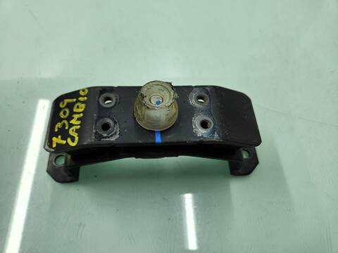 Soporte Cambio Toyota Hilux DOBLE CABINA DLX 4X4 149CV 110KW