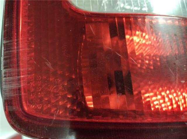 Foto 2ª: Piloto Trasero Izquierdo Skoda Fabia 1.4 ATTRACTIVE [1.4 LTR. - 44 KW]
