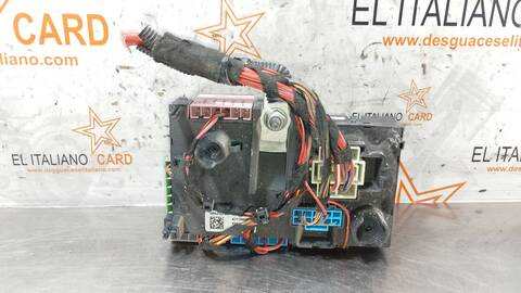 Foto 2ª: Caja Reles Fusibles Mercedes Clase E 180 E 220 D 213.004) 194CV 143KW [654920] (2017)