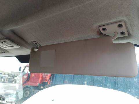 Foto 4ª: Parasol Derecho Iveco Camion D 35S12 [F1AGL411XE] (2021)