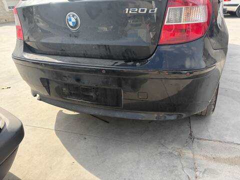 Foto 3ª: Paragolpes Trasero Bmw Serie 1 114 204D4 BERLINA (2004)