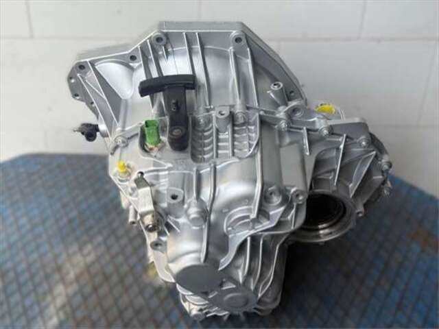 Caja Cambios Renault Trafic 2.5 29 CN COMBI6 ACRISTALADO PARCIAL [2.5 LTR. - 99 KW DCI DIESEL CAT]