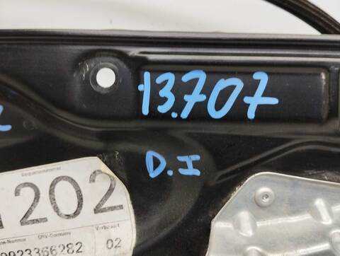 Foto 2ª: Elevalunas Eléctrico Delantero Izquierdo Volkswagen Passat 2.0 TDI BERLINA 140CV 103KW [CBA] (2009)
