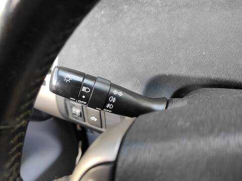 Mando Multifuncion Toyota Prius 1NZFXE