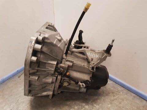 Foto 2ª: Caja Cambios Renault Clio EXPERIENCE 101CV 74KW [H4DD4] (2020)