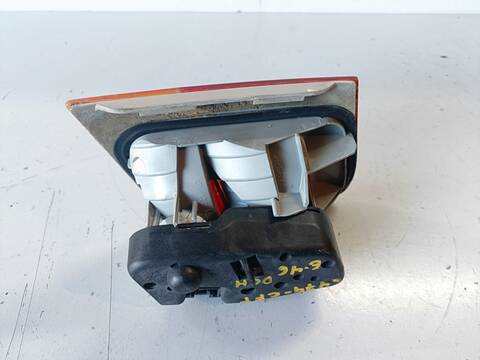 Foto 3ª: Piloto Trasero Izquierdo Bmw Serie 3 315 325I 2.5 24V 192CV (2003)