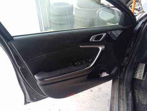 Foto 4ª: Tapizados Cartoneras Kia Xceed DRIVE 136CV 100KW [D4FE] (2020)