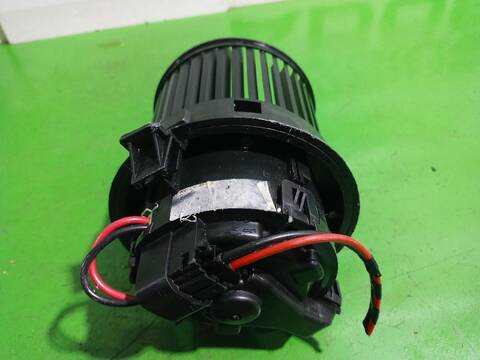 Foto 2ª: Calefacción Peugeot 2008 ALLURE 110CV (2013)