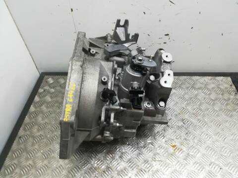 Foto 3ª: Caja Cambios Opel Astra A20DTH BERLINA (2015)