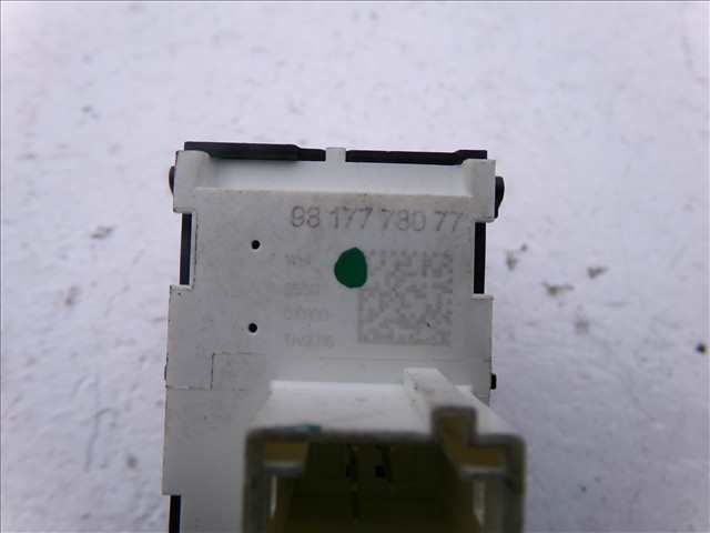 Foto 3ª: Botonera Elevalunas Citroen DS3 1.5 HDI CROSSBACK, 2019-2022 [YHY] (2020)