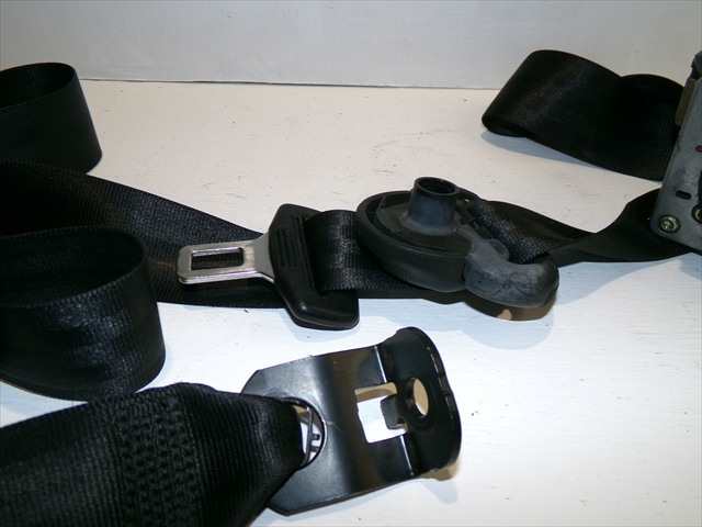 Foto 3ª: Cinturón Delantero Izquierdo Skoda Octavia 1.9 TDI 1996-2004 [ALH] (2004)