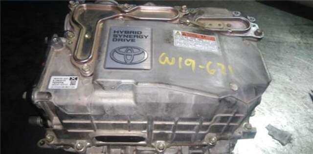 Foto 3ª: Centralita Motor ECU Toyota Yaris HÍBRIDO HYBRID ACTIVE [HÍBRIDO 74 KW ( 1.5 LTR. - 55 KW 16V)] [1NZ-X1NP92]