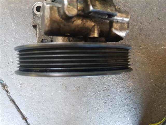 Foto 2ª: Bomba Servodireccion Mercedes Clase C 160 2.2 200 CDI (203.004) [2.2 LTR. - 85 KW CDI CAT] [OM 611.962]