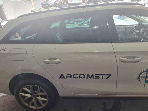 Puerta Trasera Derecha Seat Leon STYLE 115CV 85KW