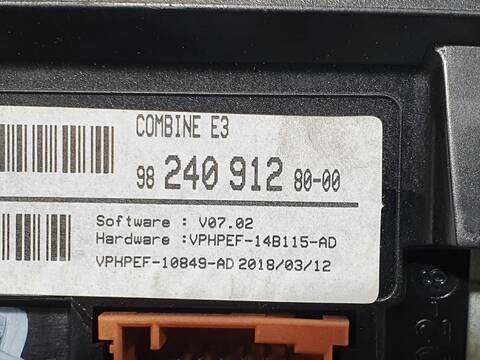 Foto 3ª: Cuadro de Instrumentos Citroen C4 LIVE 99CV 73KW [BH02] (2018)