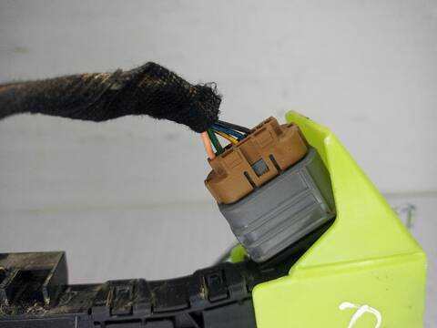 Foto 2ª: Cerradura Puerta Delantera Derecha Kia Sportage DRIVE 149CV [G4FP] (2021)