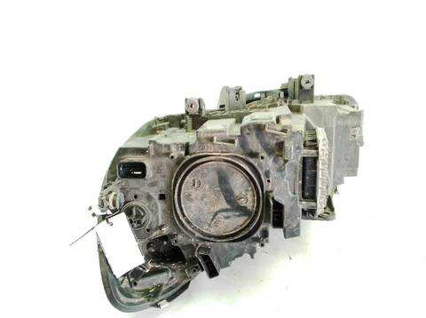 Foto 2ª: Faro Derecho Bmw Serie 2 215 216 D [B37 C15 A] (2013)
