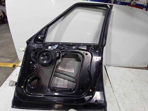 Foto 2ª: Puerta Delantera Derecha Land Rover Discovery TDV6 HSE 245CV 180KW [306DT] (2010)