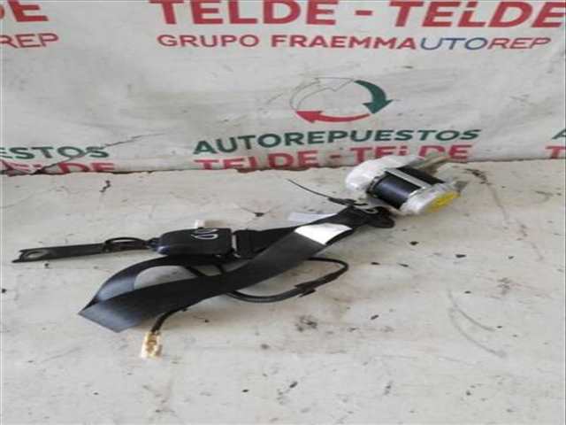 Cinturón Delantero Derecho Toyota Avensis 2.0