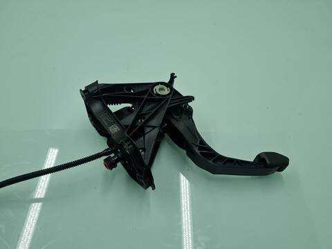 Foto 2ª: Pedal Embrague Seat Ateca 110CV [DLAA] (2023)