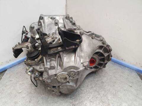 Foto 3ª: Caja Cambios Toyota Avensis 2.0 D4-D EXECUTIVE SEDAN 4-PTAS) BERLINA 126CV 93KW [1AD] (2009)