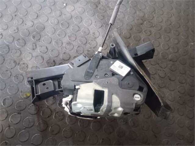 Foto 2ª: Cerradura Puerta Trasera Derecha Ford Focus 1.0 EDITION [1.0 LTR. - 92 KW ECOBOOST CAT] [M1DA]