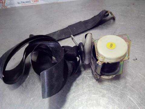 Foto 3ª: Cinturón Trasero Izquierdo Volkswagen Caddy 60CV 44KW