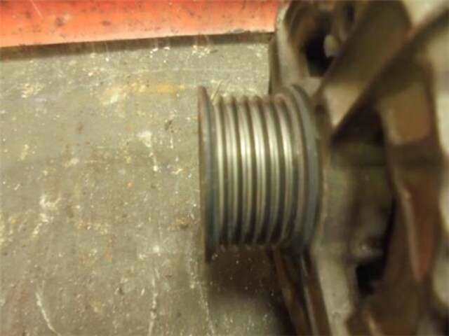 Foto 2ª: Alternador Ford Mondeo 2.0 I [NGB]
