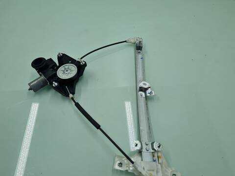 Foto 2ª: Elevalunas Manual Trasero Izquierdo Toyota Yaris MXPH11L-BHXSBW 115CV [M15AFXE] (2021)