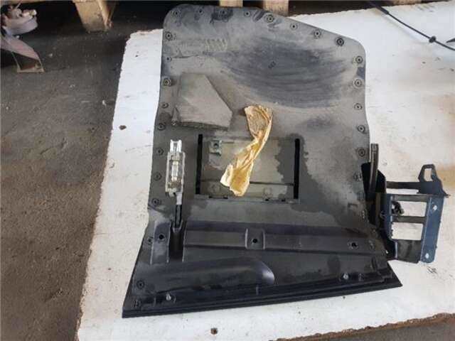 Foto 2ª: Guantera Fiat Stilo 1.6 16V (192_XB1A) [182 B6.000]