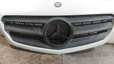 Foto 4ª: Rejilla Delantera Mercedes Citan 109 CDI LANG A2) 415703) 90CV 66KW [K9K B6] (2013)