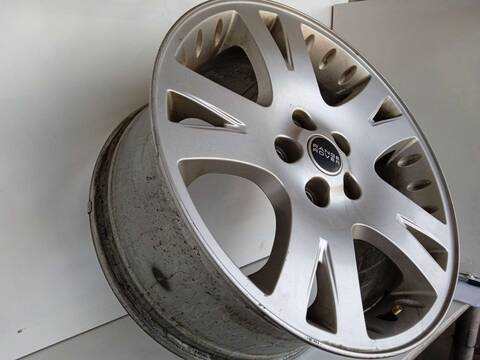 Foto 2ª: LLanta Aleacion Land Rover Range V6 TD S 190CV 140KW [276DT] (2005)