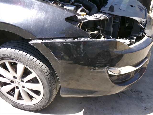 Foto 2ª: Paragolpes Delantero Renault Laguna 1.5 DCI MODELO 3, 2007-2015 [K9K57] (2011)