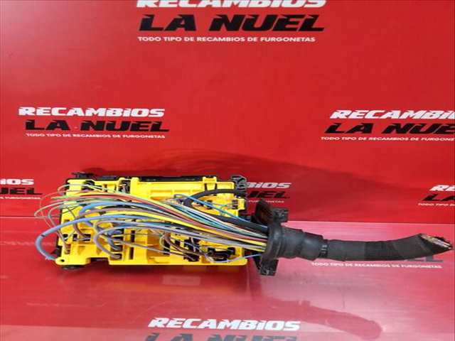 Foto 2ª: Caja Reles Fusibles Citroen Jumpy 1.5 BLUEHDI 120 120CV 88KW FURGONETA [YH01 (DV5RUC)] (2020)