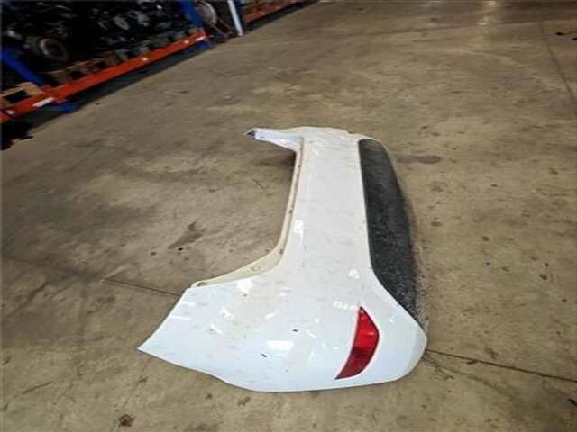 Foto 2ª: Paragolpes Trasero Ford Fiesta 1.25 AMBIENTE [1.25 LTR. - 44 KW 16V CAT]