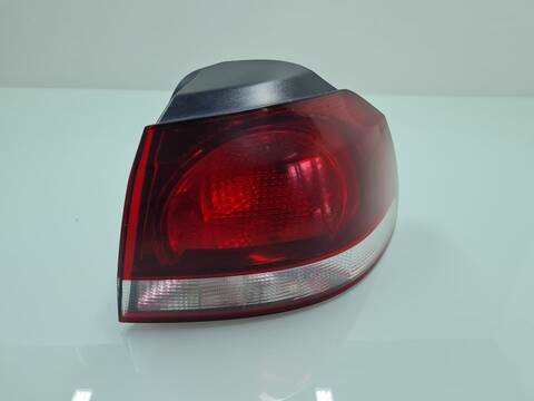Piloto Trasero Derecho Volkswagen Golf 2.0 TDI 140CV 103KW