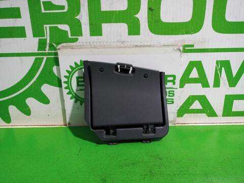 Guantera Fiat 500 LOUNGE 95CV