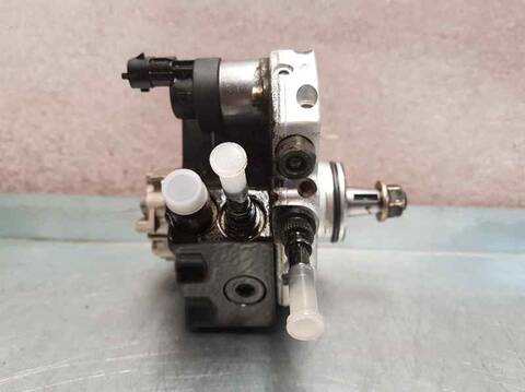 Foto 2ª: Bomba Inyeccion Kia Sorento 2.5 CRDI 170CV 125KW [D4CB] (2002)