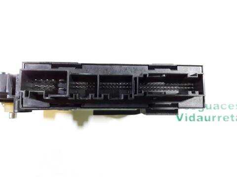 Foto 3ª: Elevalunas Eléctrico Delantero Izquierdo Volkswagen Phaeton TDI V6 4MOTION 5 ASIENTOS) 233CV 171KW [CAR] (2009)