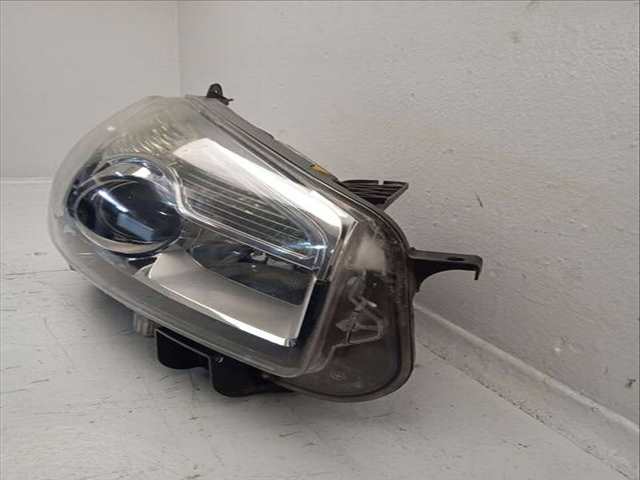 Foto 3ª: Faro Derecho Nissan Qashqai 1.5 DCI 106CV 78KW [K9K 282,K9K 292] (2010)