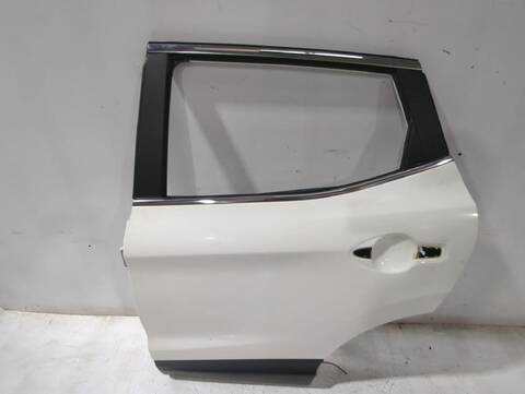 Puerta Trasera Izquierda Nissan Qashqai 1.5 DCI 110CV
