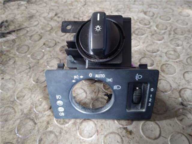 Foto 2ª: Mando Multifuncion Mercedes Clase B 150 2.0 180 CDI (245.207) [2.0 LTR. - 80 KW CDI CAT] [OM 640.940]